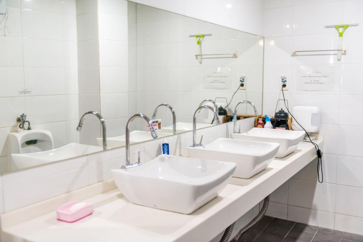 Dongseongro Zero Guesthouse Daegu Dış mekan fotoğraf